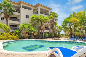 Bon Bida Flamingo with refreshing shared swimming pool